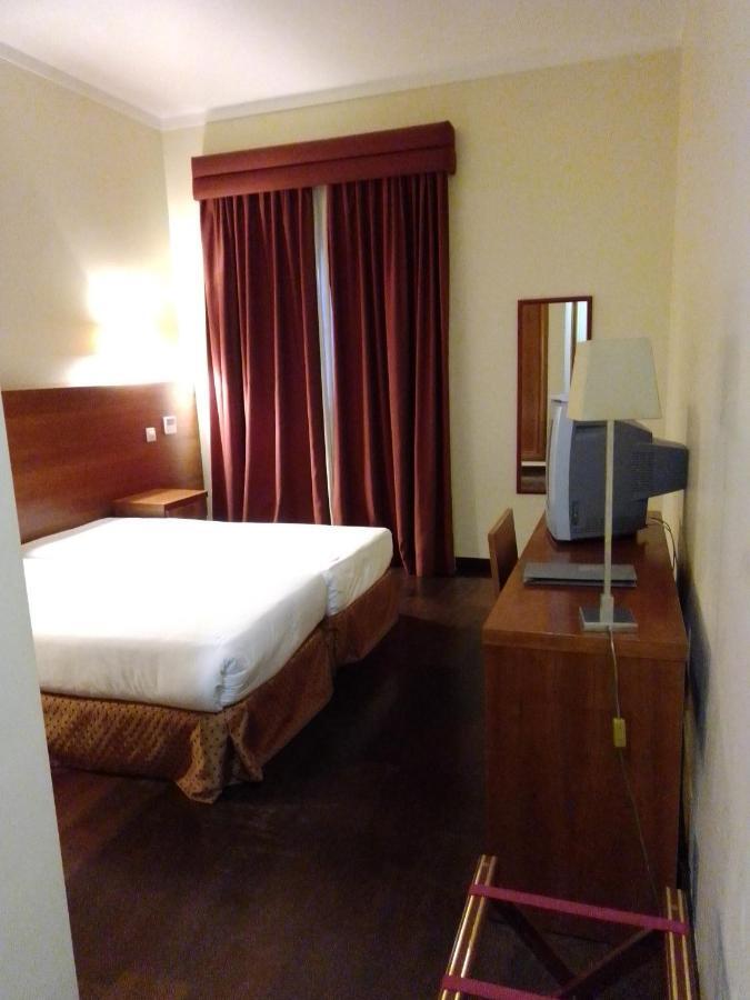 Hotel Acez Vendas Novas Bagian luar foto