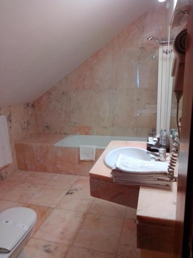 Hotel Acez Vendas Novas Bagian luar foto